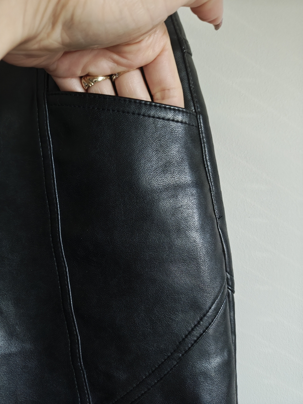 Wilfred High-Rise Leather Pants in Black New Without Tag💕 - Picture 6 of 14